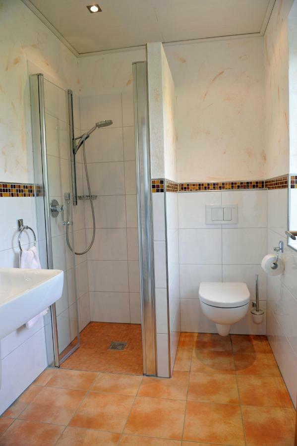 Gaestehaus Vinaria Kinheim Buitenkant foto